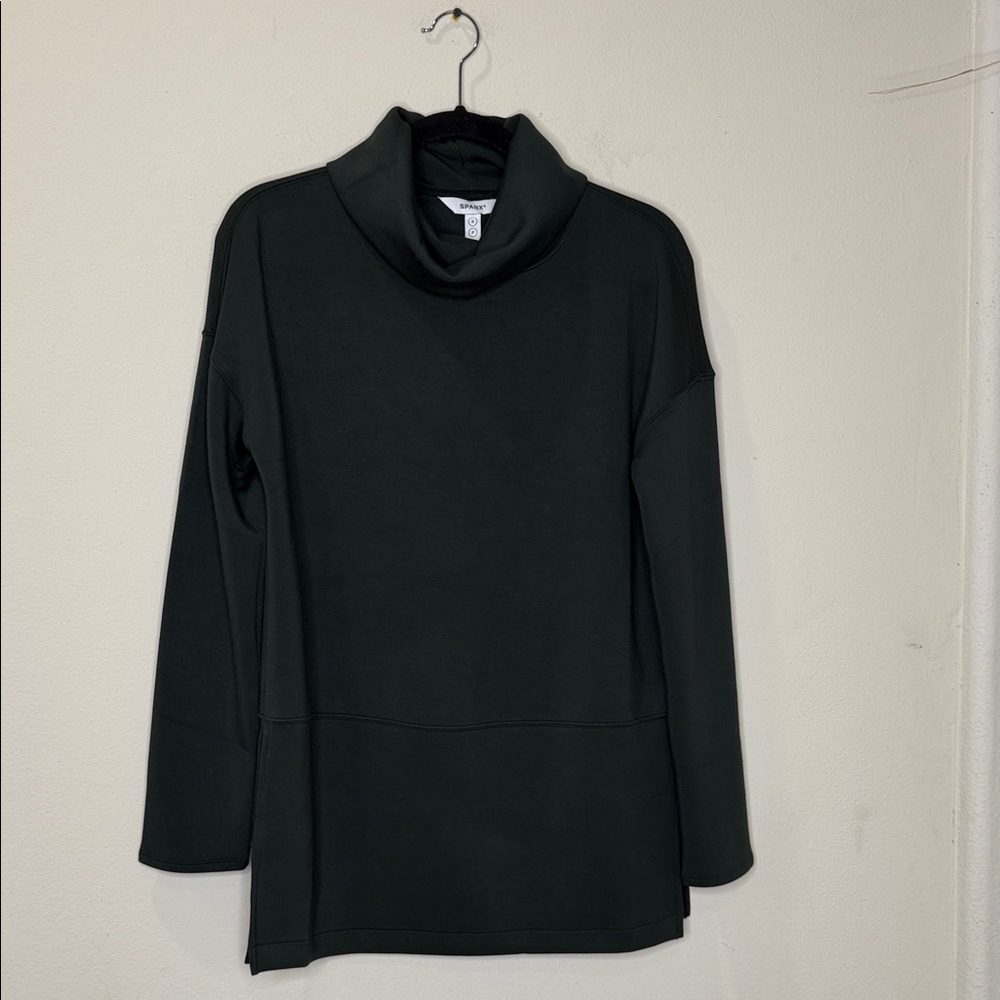 Spanx Women's Dark Olive Green Turtleneck Pull Over